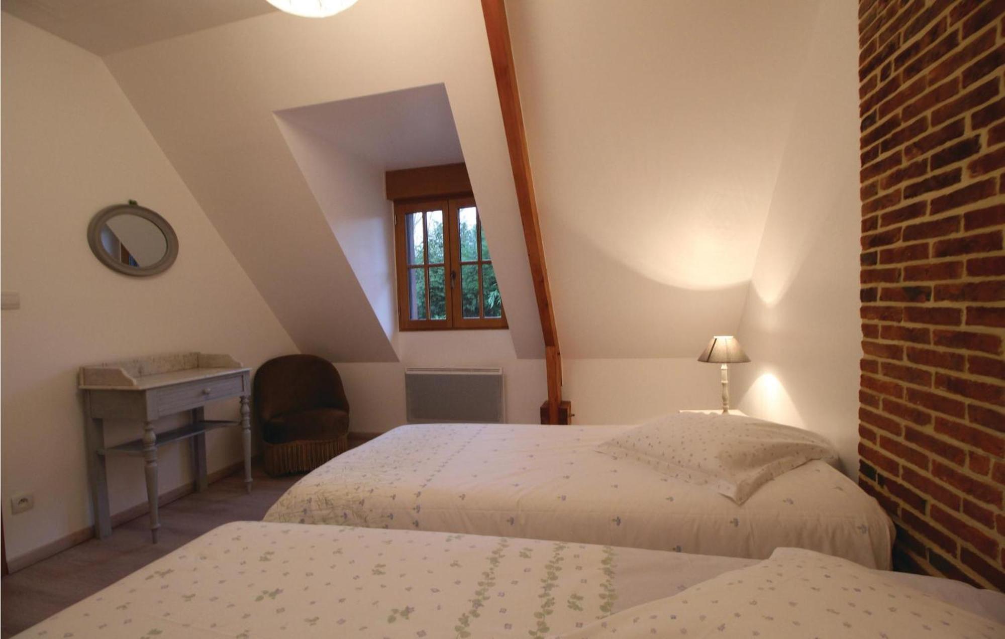 Beautiful Home In Le Bourg-Dun With Kitchen Eksteriør billede